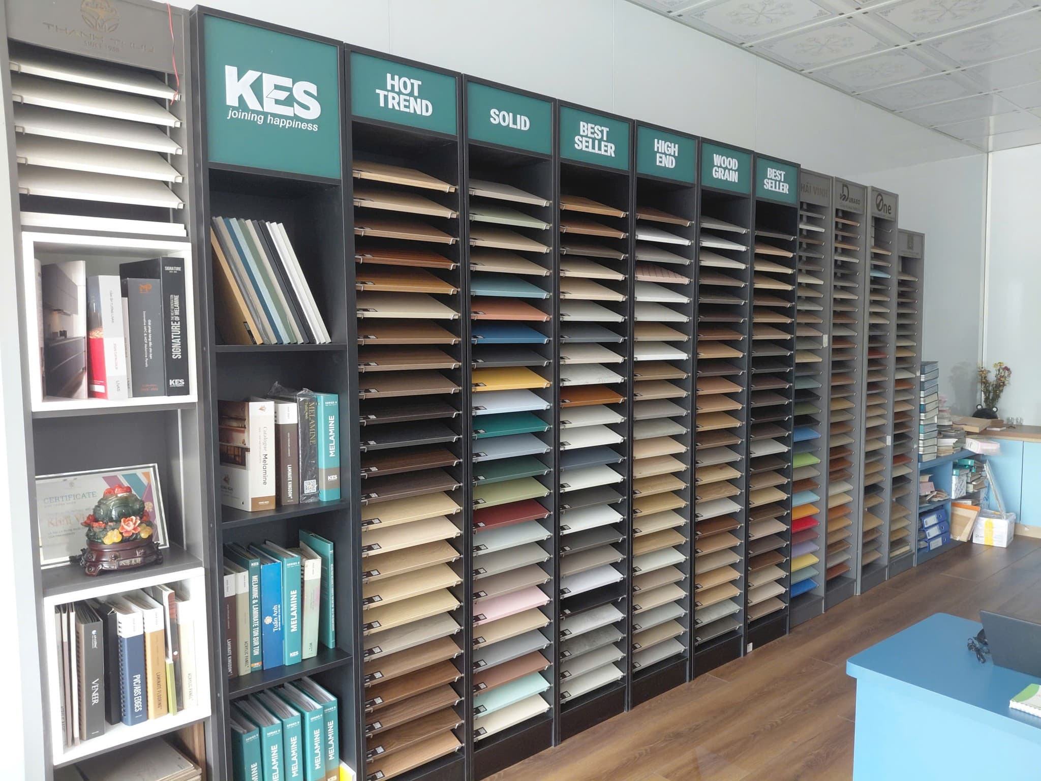 Văn phòng làm việc