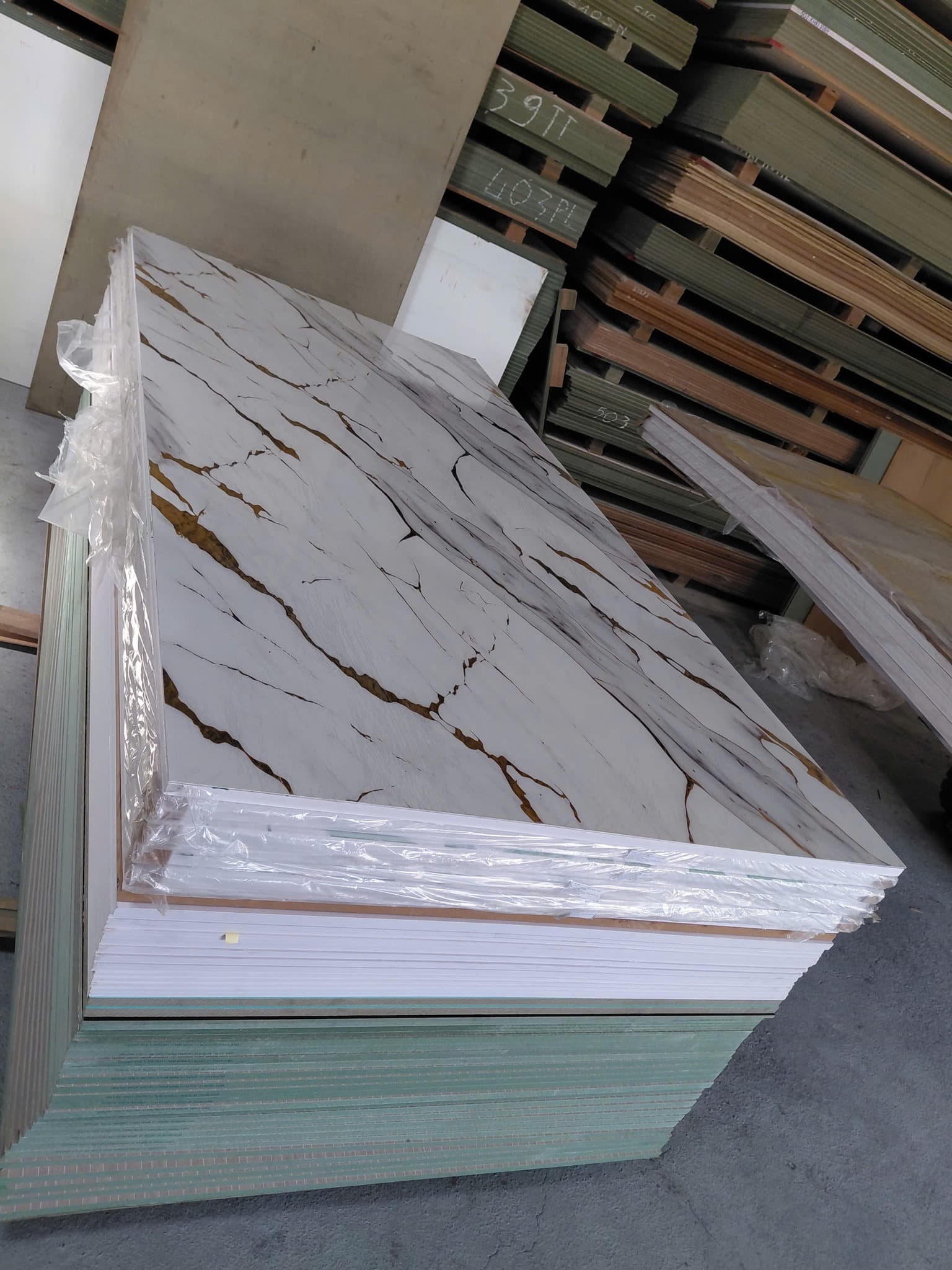 Sản phẩm phân phối